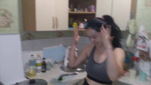 #NEVINE Собираю мужу "тормозок"...что в нём ?✔️?? #вайн #людасаша #vines #ludoksashok смотреть онлайн