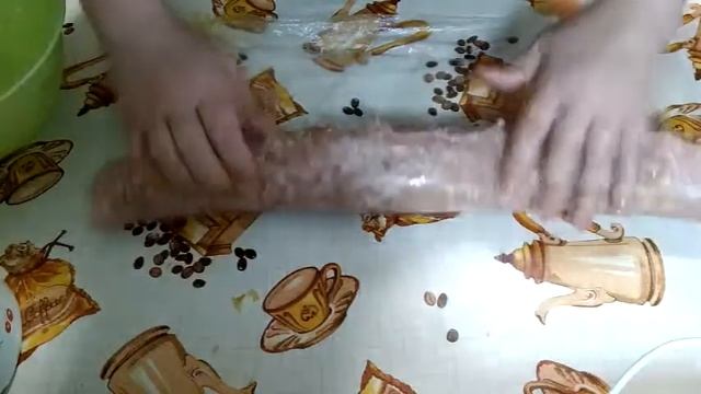 Рулет из фарша с капустой.