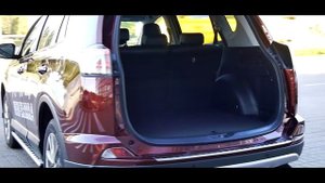 Сравнительный обзор Toyota RAV4 Hybrid и RAV4 2.2 дизель