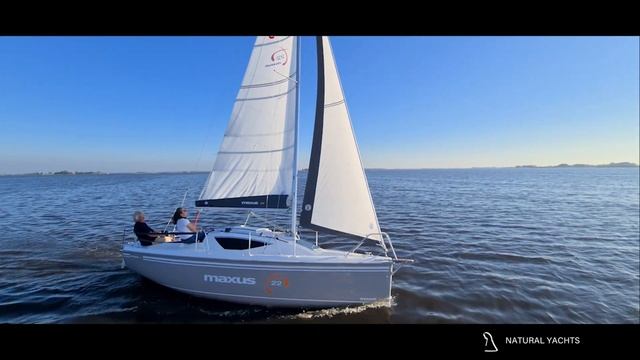 Maxus 22: a fun, sportive and trailerable sailboat | Sailing video by Natural Yachts смотреть онлайн