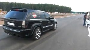 Jeep Grand Cherokee SRT-8 kompressor