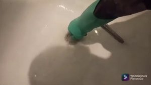КАК УБРАТЬ ЗАСОР В ВАННОЙ БЕЗ ВАНТУСА? Как устранить засор в ванной, если вода не уходит?