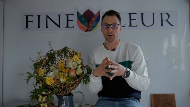 Весенний букет на каркасе. смотреть онлайн