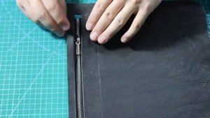 Рюкзак из кожи своими руками! Часть I. Очень подробное видео!