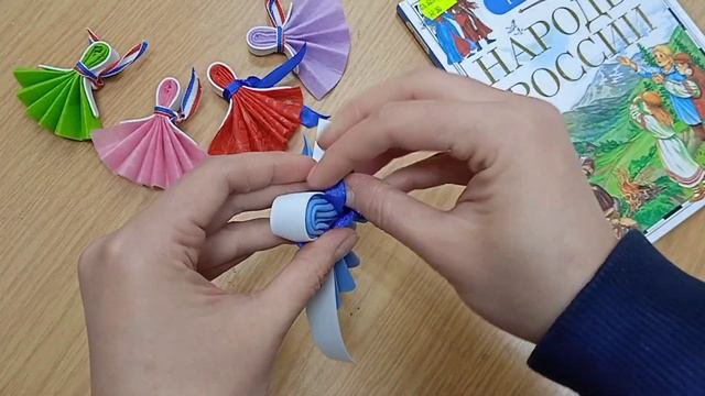 Мастер-класс: поделка из фоамирана «Народы России»