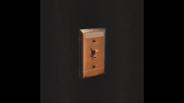 Charlie Puth: Light Switch with Metronome смотреть онлайн
