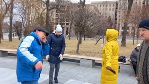 Ukraine, Харьков,танцы,5 марта, "Там дивчина брала воду"