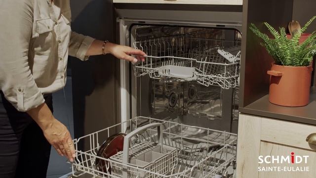 C4.1 Meuble lave vaisselle mi-hauteur смотреть онлайн