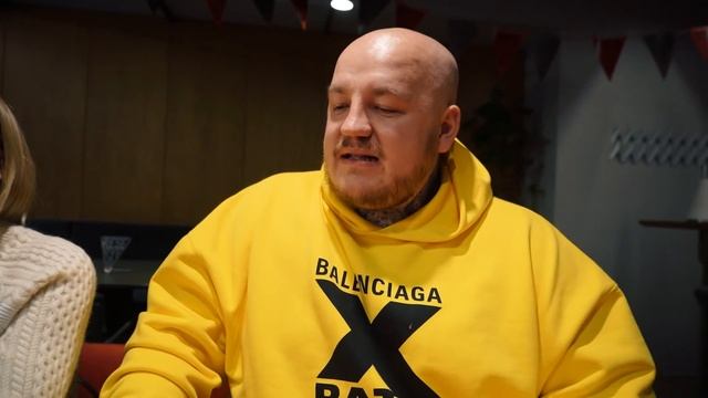 Самый ОГРОМНЫЙ БУРГЕР! БОЛЬШАЯ ШАУРМА И ПИЦЦА ЧЕЛЛЕНДЖ