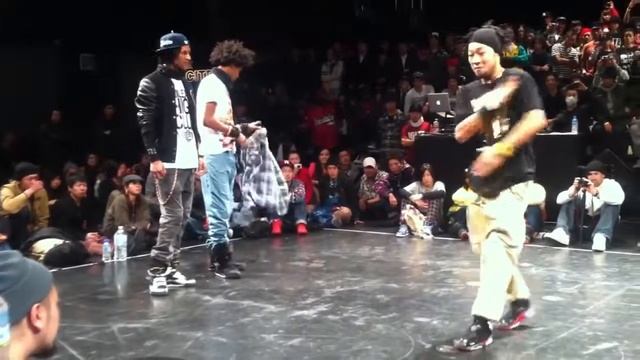 Red BulL Crazy Dancer.!! смотреть онлайн