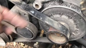 Как снять генератор с BMW e34 M50