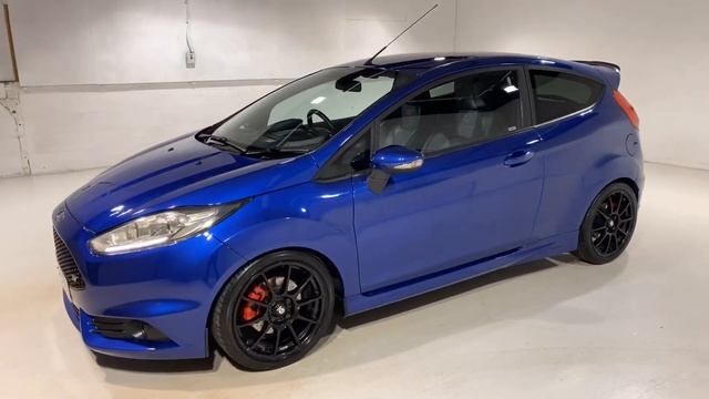 Ford Fiesta 1.6T EcoBoost ST-2 3dr (EU6) смотреть онлайн