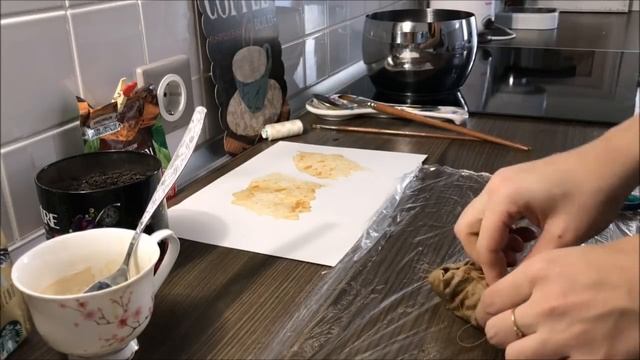 Вышивка крестиком.  Как я покрасила канву чаем, кофе и корицей
