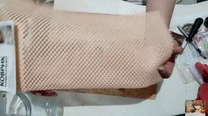 Сделала из обычной стеклянной банки..