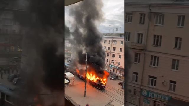 В Нижнем Новгороде сгорел трамвай
