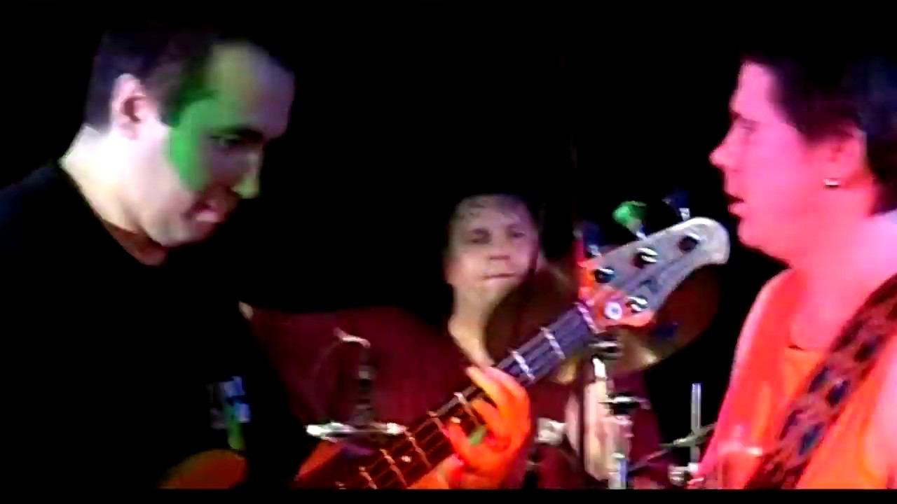 Разные Люди & Чиж – Когда (Буги-Вуги-Вуги) («Live Red Club», Питер, 05.02.2004)