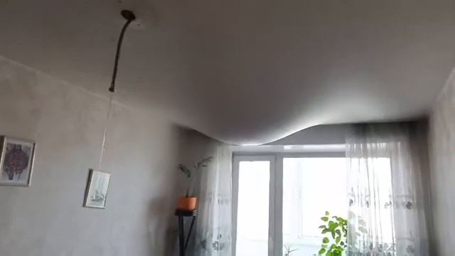 слив воды с потолка смотреть онлайн