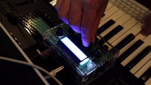 Mutable Instruments Shruthi Hybrid Digital Analog Mono Synth