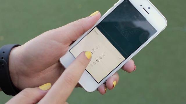 Обзор фитнес-браслета Xiaomi Mi Band 2 от Фотосклад.ру смотреть онлайн