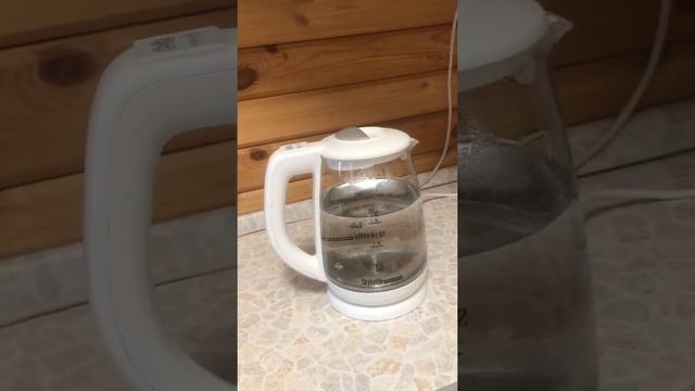 "Безупречная" работа чайника Redmond SkyKettle RK-G212S смотреть онлайн