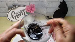 У вас закончилась подводка для глаз? Не беда!