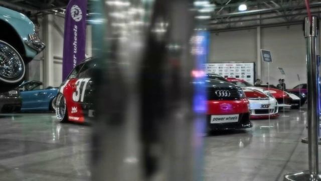 МОСКОВСКОЕ ТЮНИНГ ШОУ - Крокус Экспо 2022 (FUJIFILM X-T3; XF 10-24mm f/4 R) смотреть онлайн