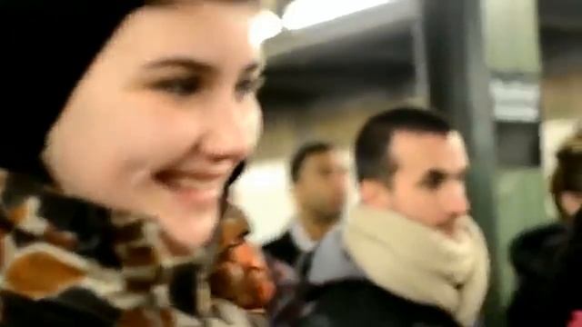 Легко ли стать уличным музыкантом - и сколько на этом зарабатывают? смотреть онлайн