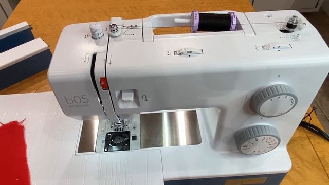 bernette b04 Academy "winding a bobbin" смотреть онлайн