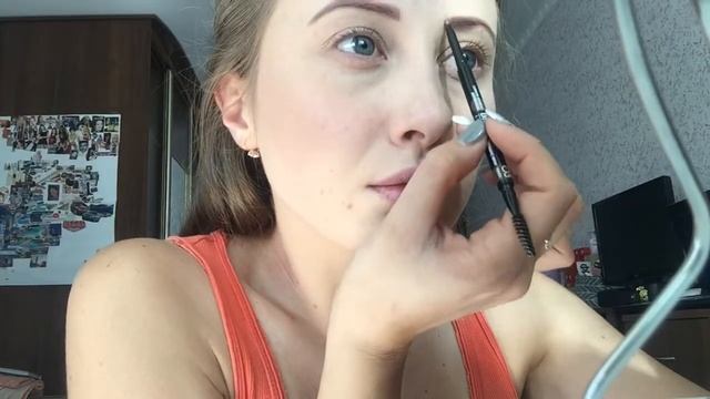 ЛЕГКИЙ ПОВСЕДНЕВНЫЙ МАКИЯЖ смотреть онлайн