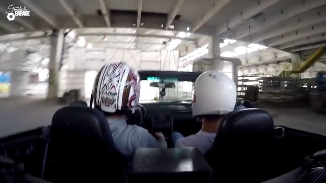 DRIFT INSIDE OLD FSO CAR FACTORY- Mazda Miata mx-5 - WRC Warsaw Rally Center смотреть онлайн