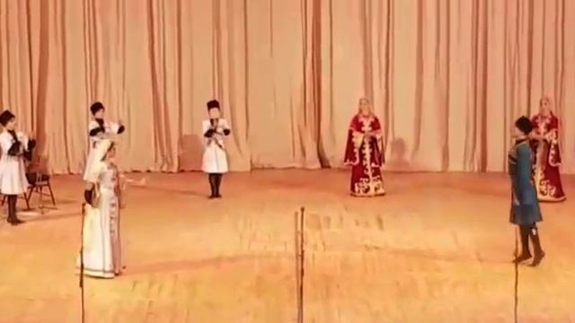 Чеченский молодежный танец