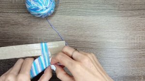 Буквы из ниток.