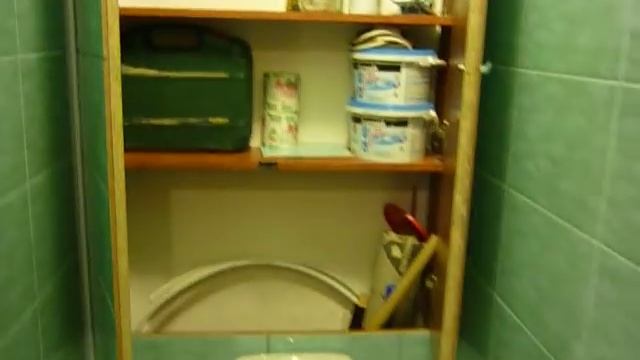 Скрытый шкаф полка в туалете ремонт  как сделать.