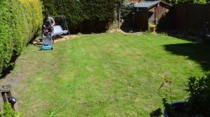 How to use a MAKITA UV3600 Scarifier