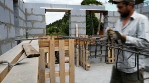Монолитный пояс по газобетону. Армопояс по  газоблоку.