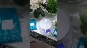 Как удобрять фиалки? Удобрение Master Valago 20-20-20. Можно приобрести в магазине и заказать почто