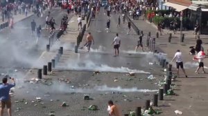Беспорядки на Евро 2016 в Марселе 20 РУССКИХ ПРОТИВ ТОЛПЫ АНГЛИЧАН