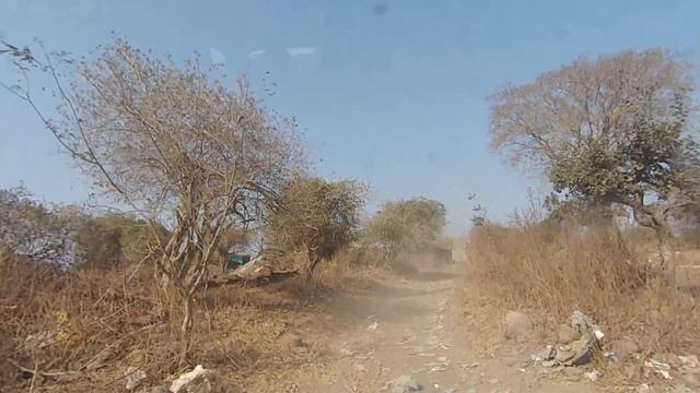 2 Поездка в глушь, в деревенскую Школу Индии смотреть онлайн