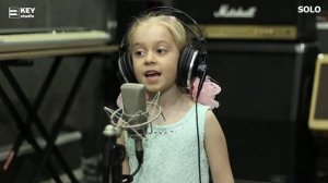 песня "Ласковое слово" исп. Анюта Симак