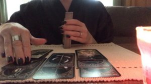 Любовный треугольник,один мужчина и две женщины❤️Расклад на Таро 🖤💜