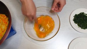Запеканка на сковороде - вкуснейший завтрак или обед за 20 минут! Запеканка из капусты и картошки.