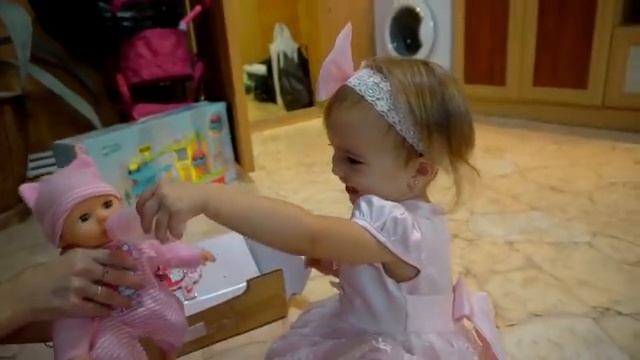 День рождения Мии! Подарки на 2 годика. смотреть онлайн