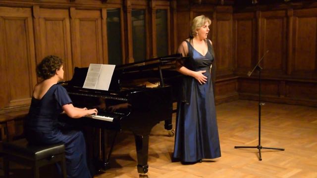 Mieczysław Karłowicz - Rdzawe liście (live) смотреть онлайн