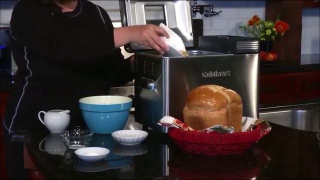 [Cuisinart Breadmaker] Cuisinart CBK-200 2-Pound Convection Automatic Breadmaker смотреть онлайн
