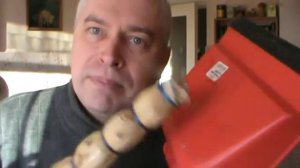 Зачем нужен Веник и совок