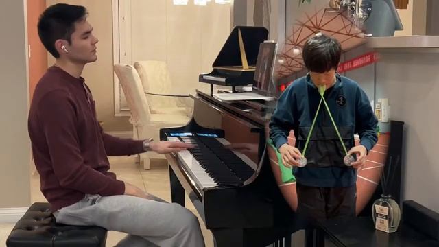 Using Balls instead of Metronome - Piano Playing by Andy Morris смотреть онлайн