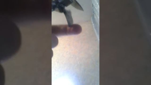 Жесть детские ножнецы режут метал смотреть онлайн