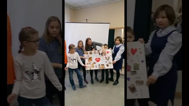 Семейный квиз посвящённый ко дню Матери устроил Канавинский центр детского творчества. смотреть онлайн