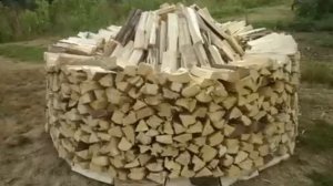 Вариант укладки дров на зиму.