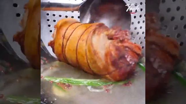 Любимый рецепт от шеф-повара, свиная рулька смотреть онлайн